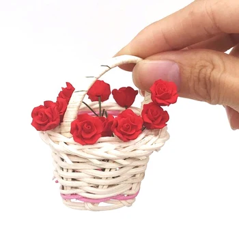 1Pc Lutke Miniaturni dodatna Oprema Mini Rdeče Rose Simulacije Cvet Model Igrača za Doll House Decoration